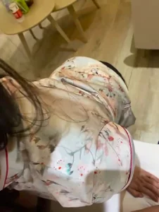 安徽学生妹，2个月没见逼逼又紧水又多，对白精彩奶子坚挺！同城资源